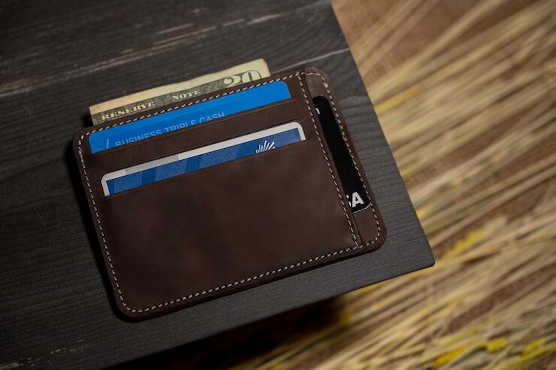 Features of The Best Coin Purse Card Holder