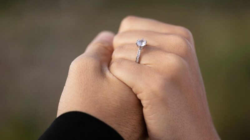 engagement ring