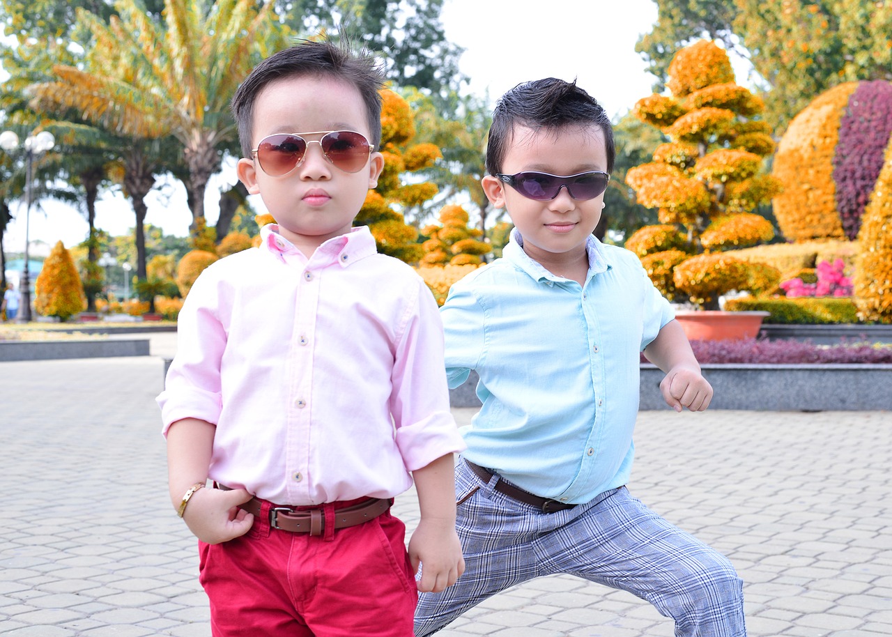 Mini Me Kids Fashion Trend – Dress Me Like Mom & Dad