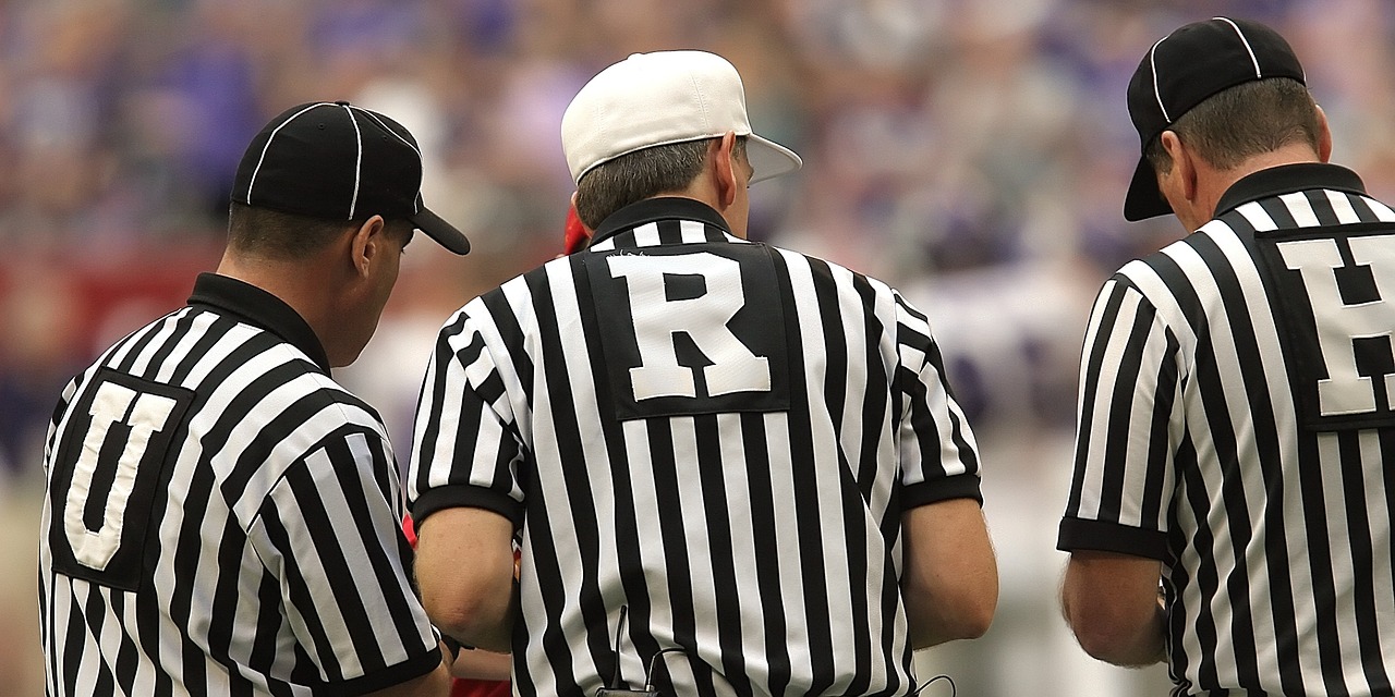 Put Some Style Into Your Team With Team Shirts